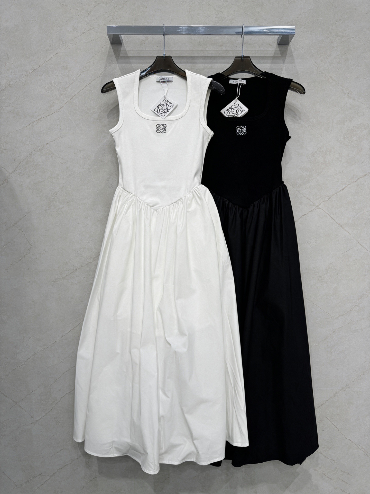 wsxc1772858972410_0 LOEWE dress - Image 1