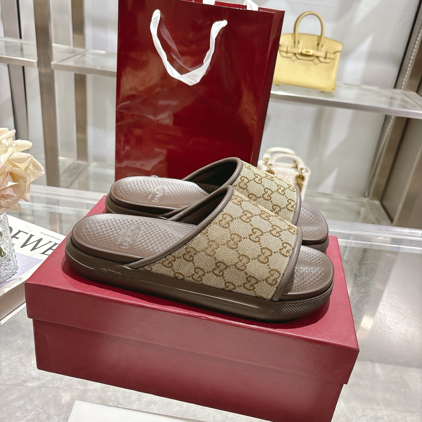 wsxc1773946020502_1 Gucci Fashion Slippers - Image 1