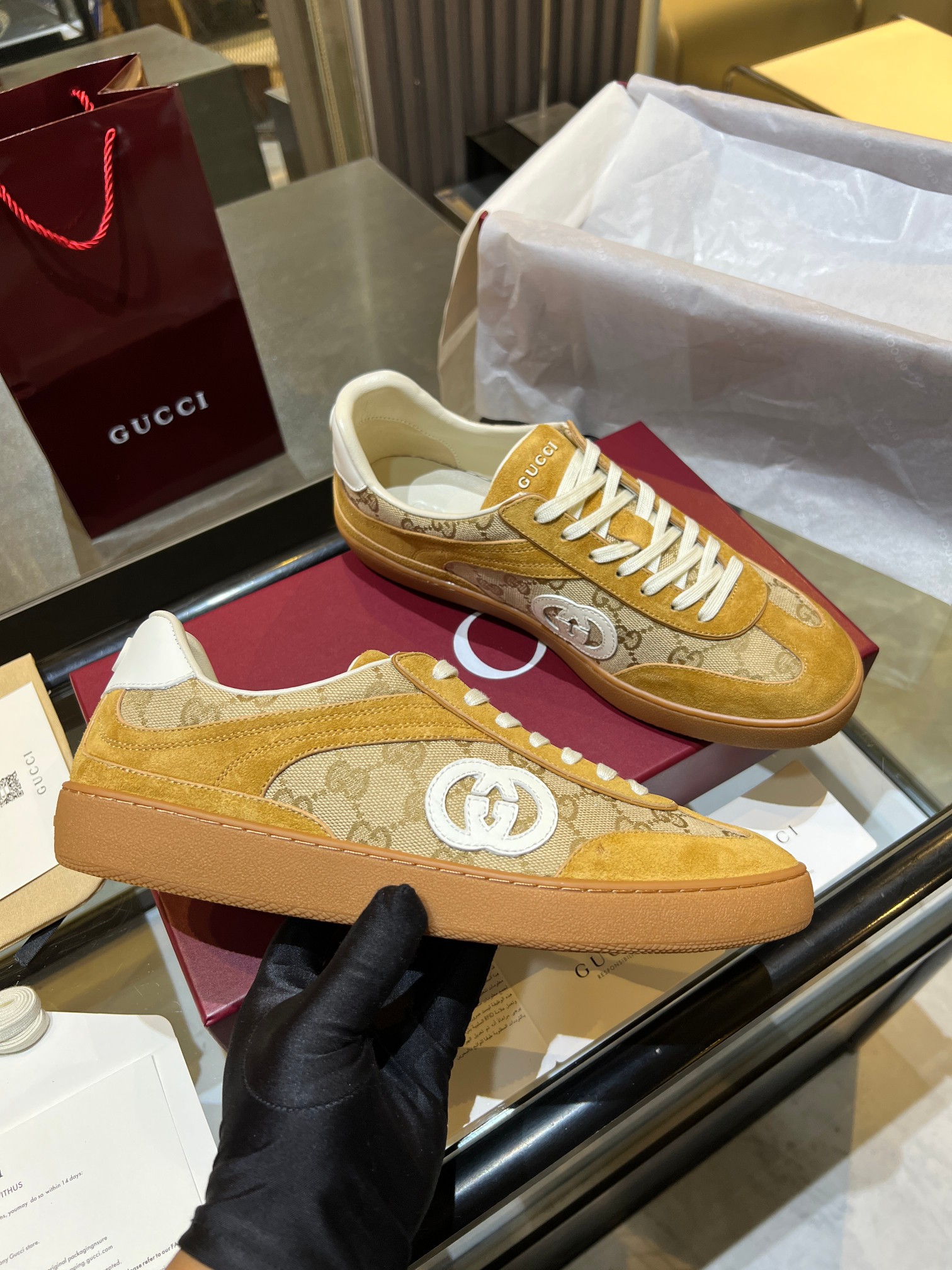 wsxc1773946569692_0 Gucci Fashion Shoes - Image 1