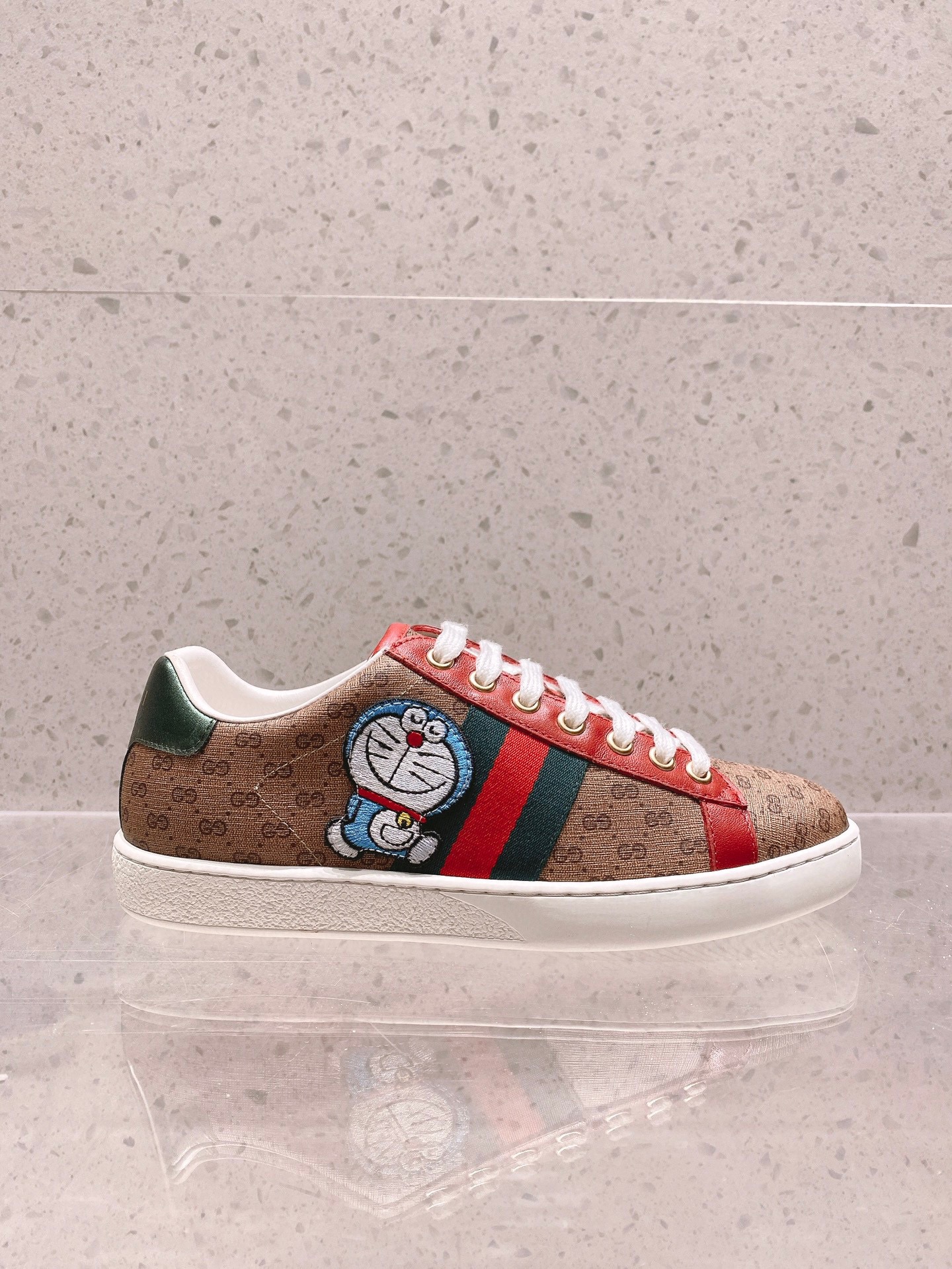 wsxc1774020600649_0 Gucci Fashion Shoes - Image 1