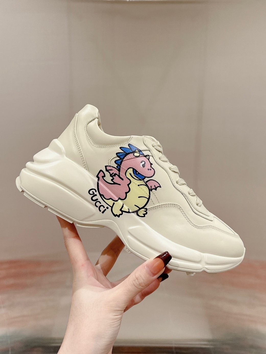 wsxc1774103900053_0 Gucci Fashion Shoes - Image 1