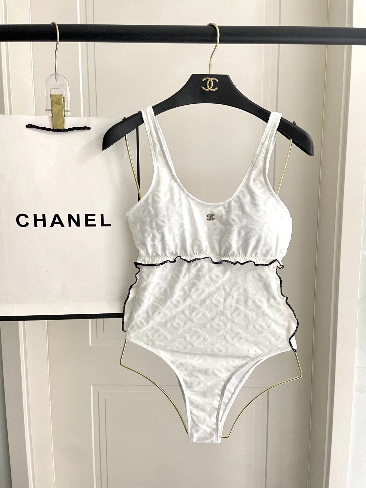 wsxc1774279676977_2 Chanel swimsuit - Image 1