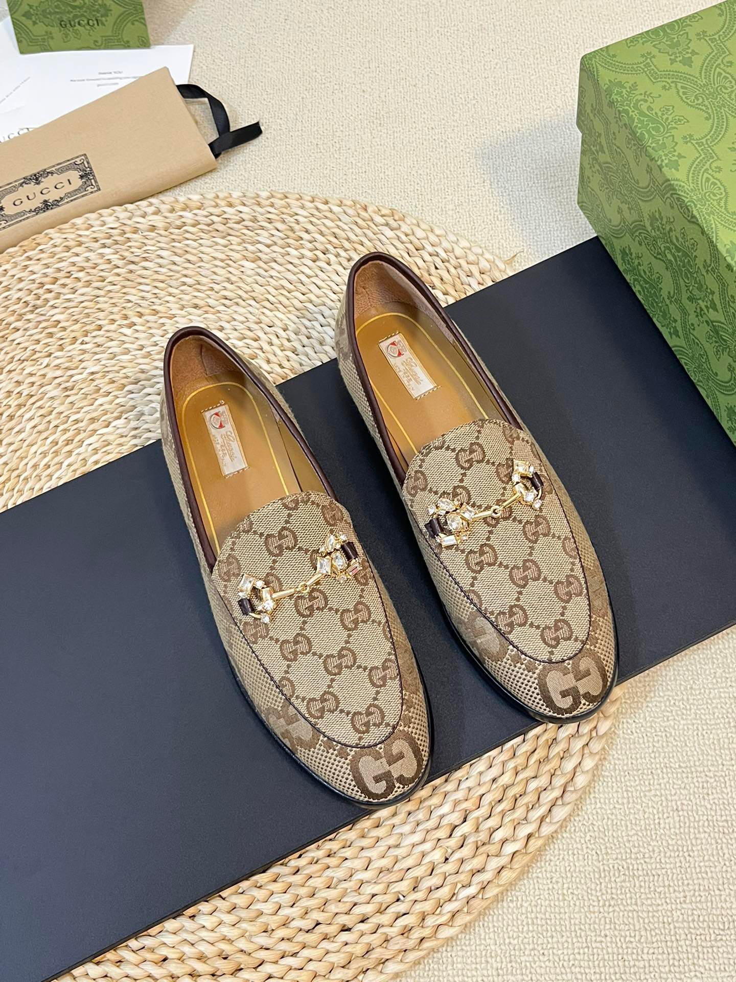 wsxc1774292576617_1 Gucci Fashion Shoes - Image 1