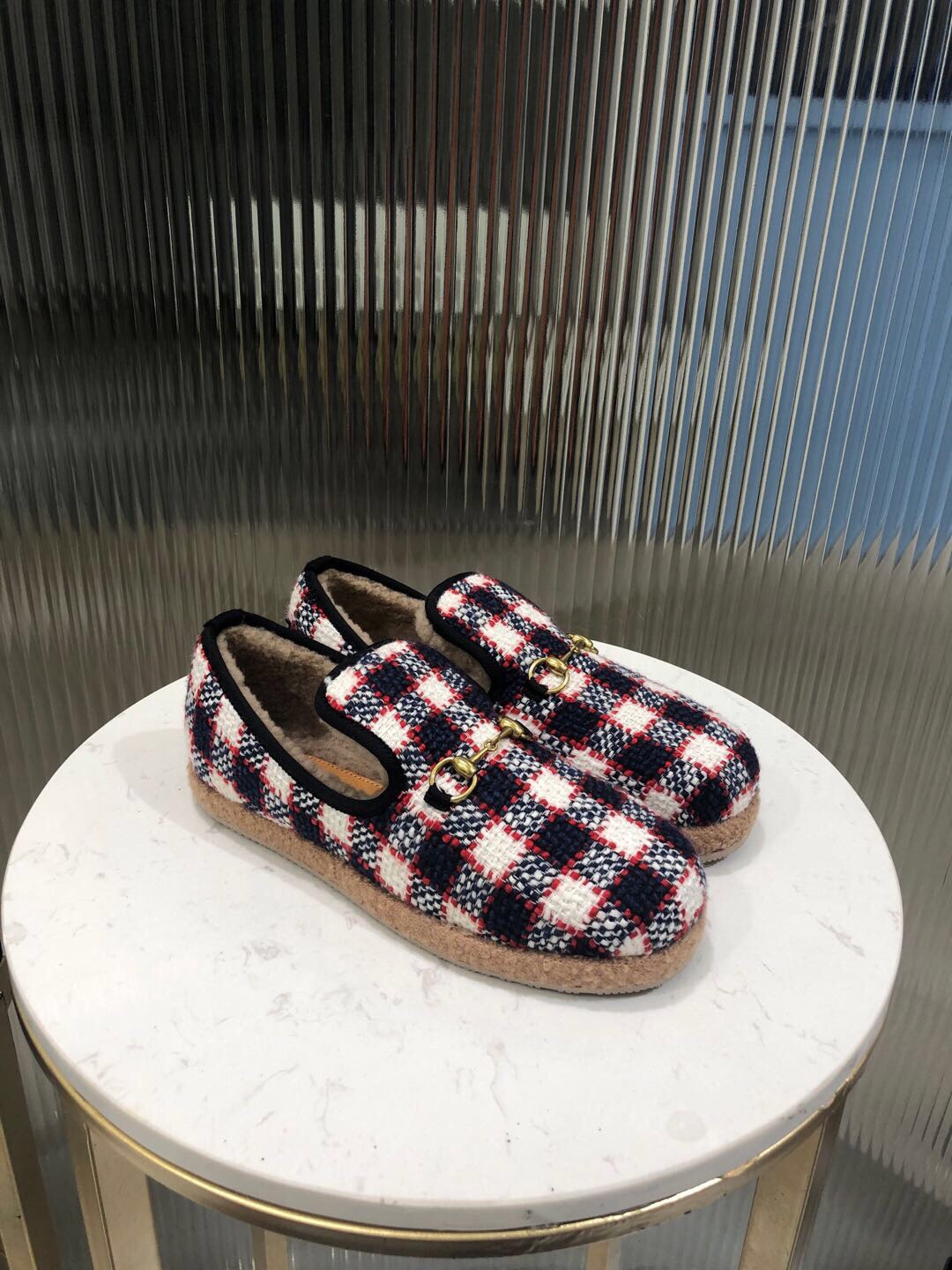 wsxc1774359578077_2 Gucci Fashion Shoes - Image 1