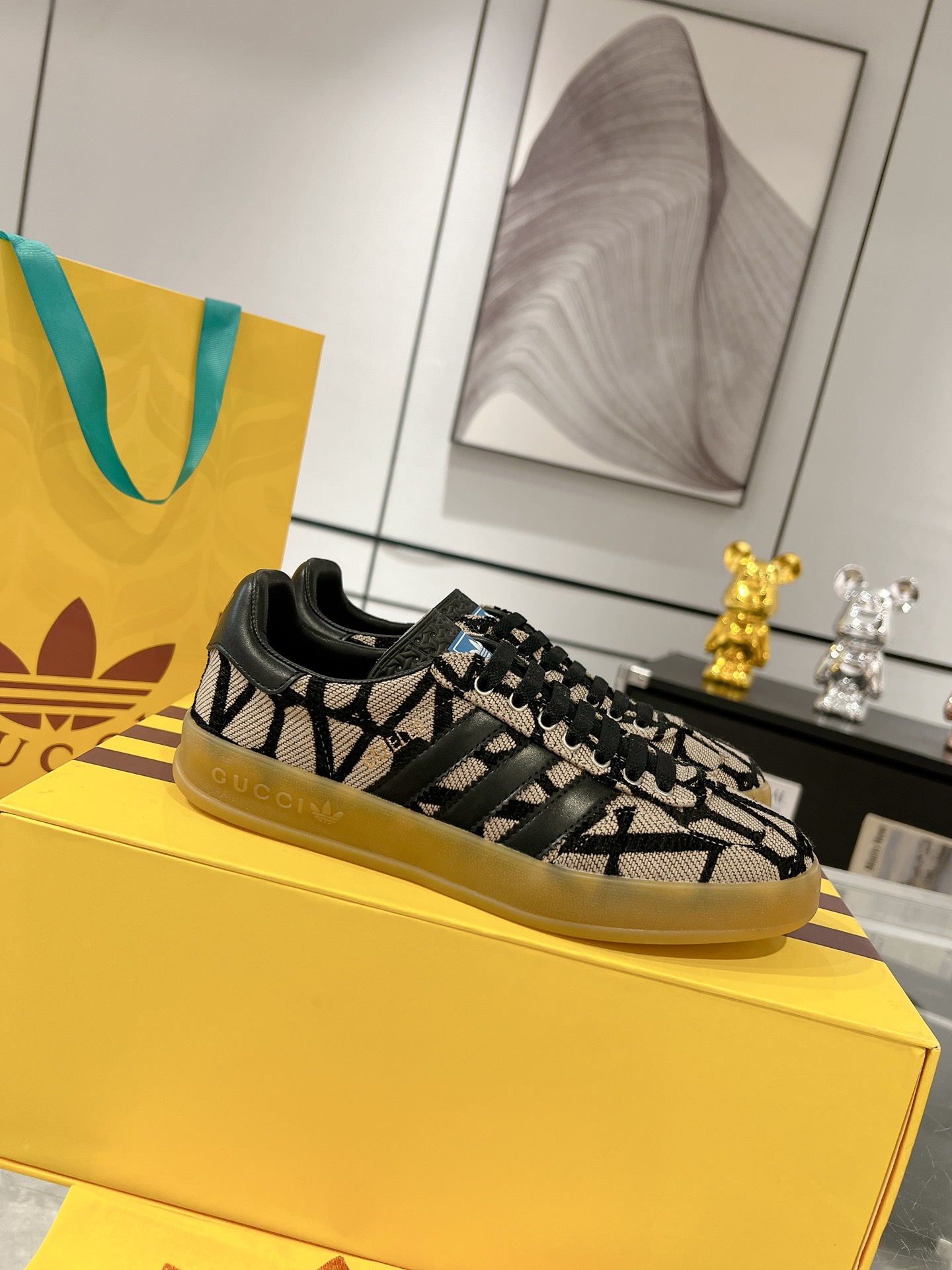 wsxc1774374167552_1 Gucci Fashion Shoes - Image 1
