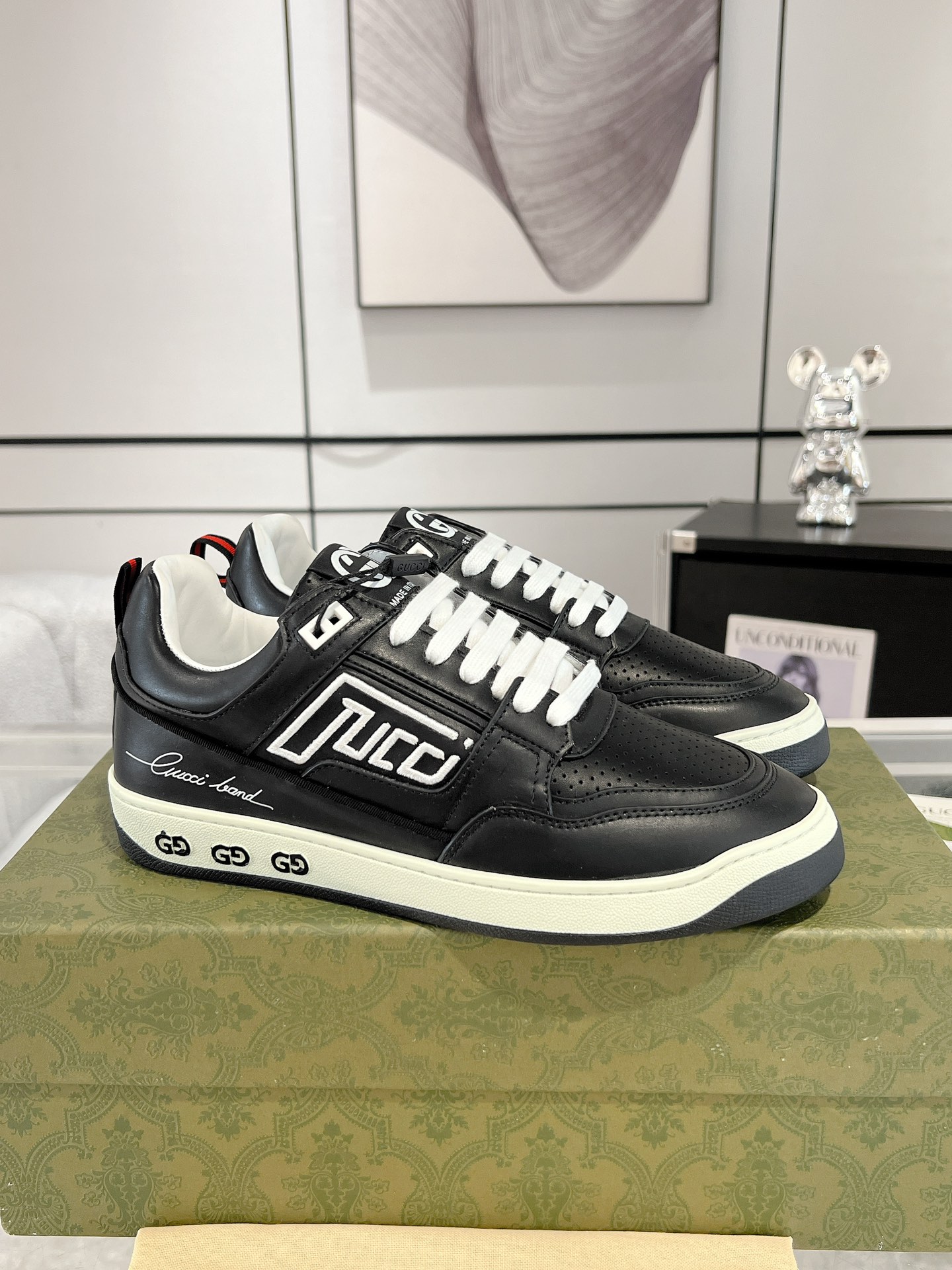wsxc1774449649365_0 Gucci Fashion Shoes - Image 1