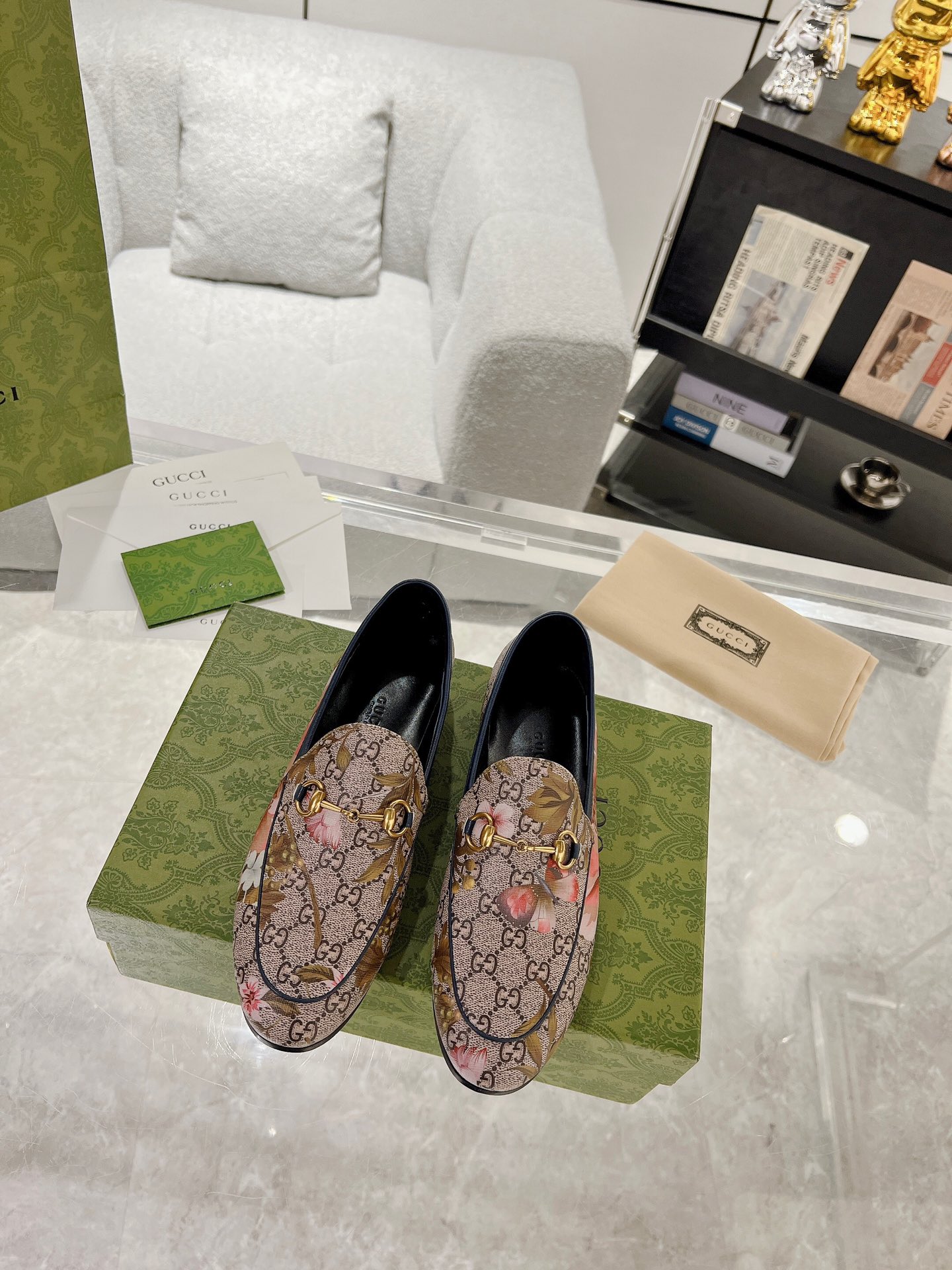 wsxc1774529079068_0 Gucci Fashion Shoes - Image 1