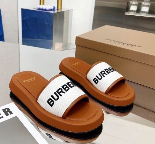 wsxc1774546025899_0 Burberry Fashion Slippers - Image 1