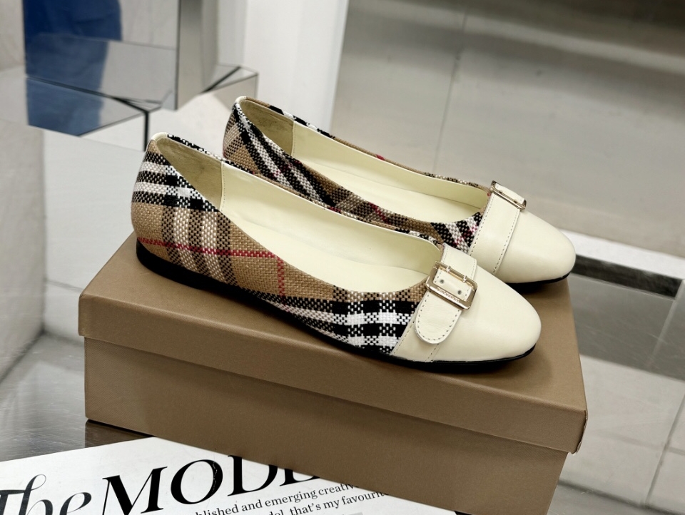 wsxc1774550150267_0 Burberry Fashion Shoes - Image 1