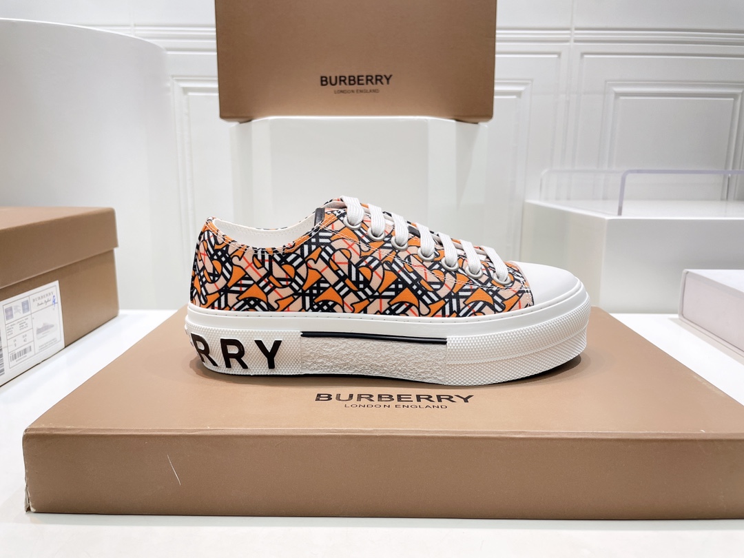 wsxc1774572321439_0 Burberry Fashion Shoes - Image 1