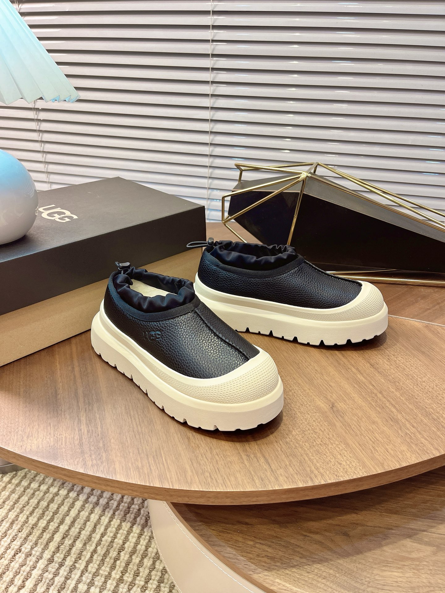 wsxc1774626450153_0 UGG Fashion Shoes - Image 1