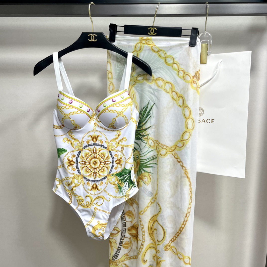 wsxc1774884618028_7 Versace swimsuit - Image 1