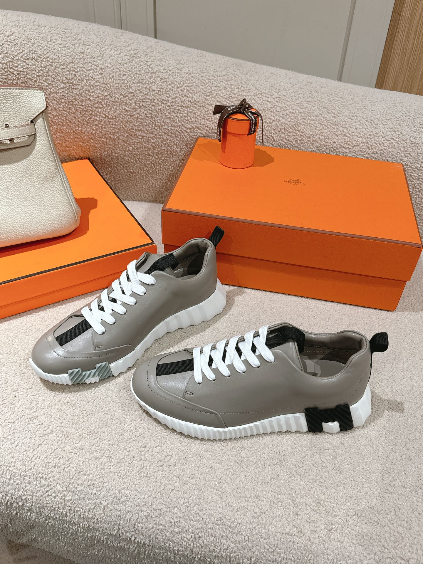 wsxc1774892464539_0 Hermes Fashion Shoes - Image 1