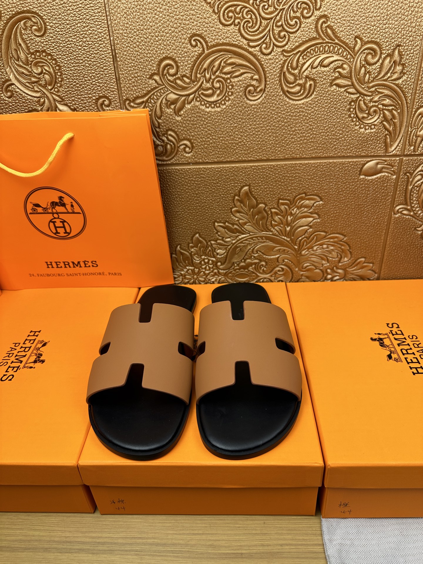 wsxc1774899781992_0 Hermes Fashion Slippers - Image 1