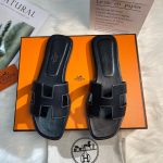 Hermes Fashion Slippers