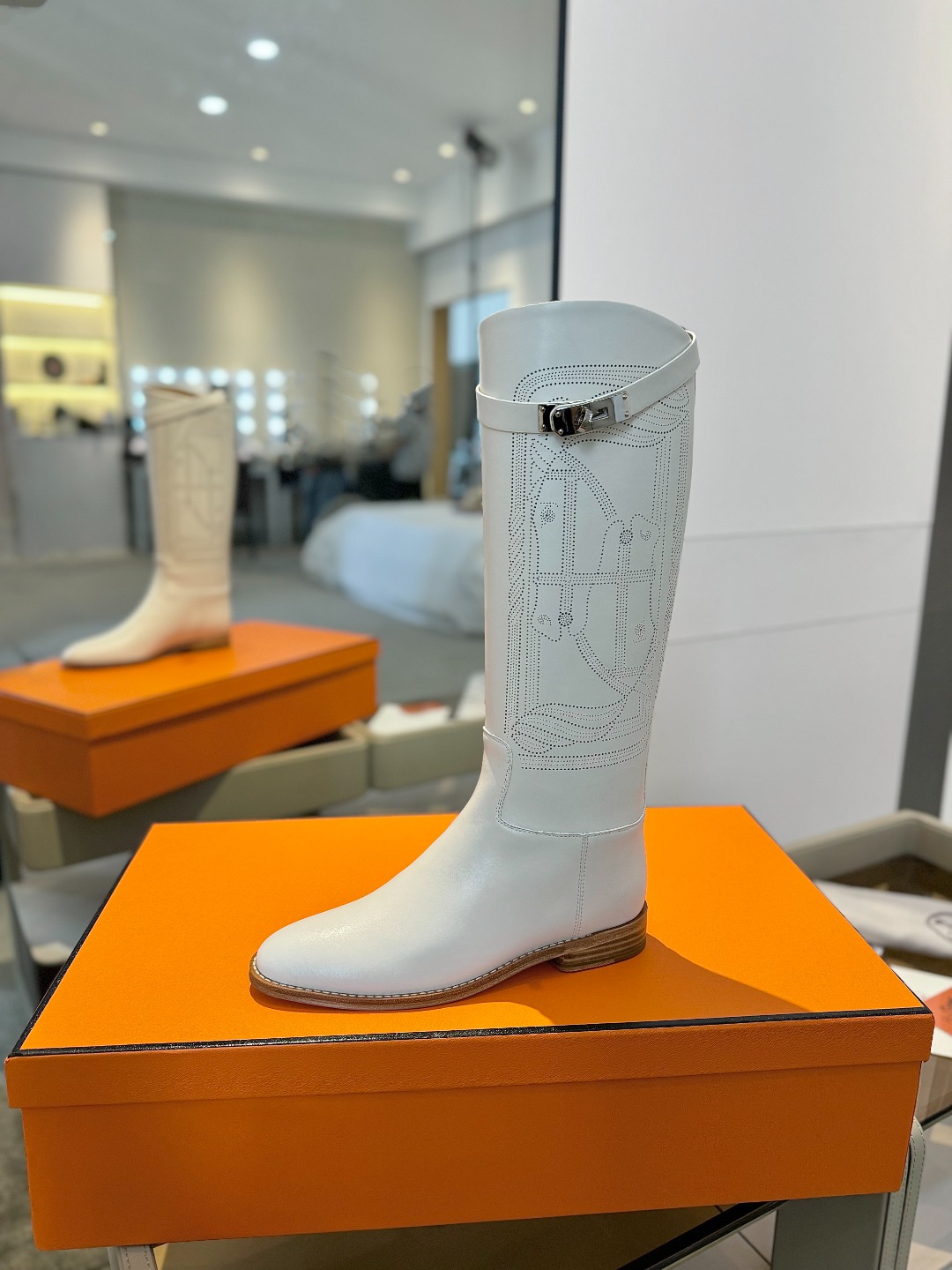 wsxc1774990751574_0 Hermes Fashion Boots - Image 1