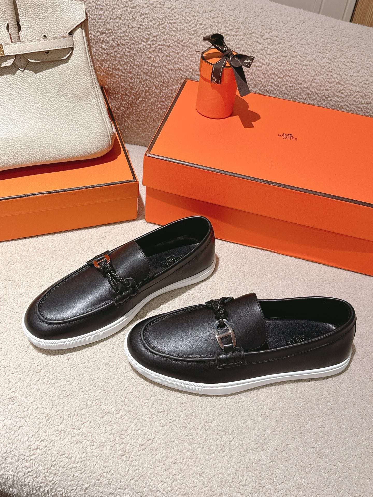 wsxc1774994049649_0 Hermes Fashion Shoes - Image 1