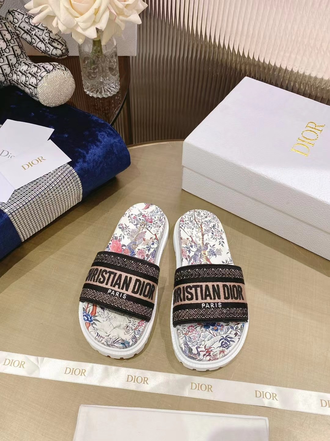 wsxc1775071763048_0 Dior Fashion Slippers - Image 1