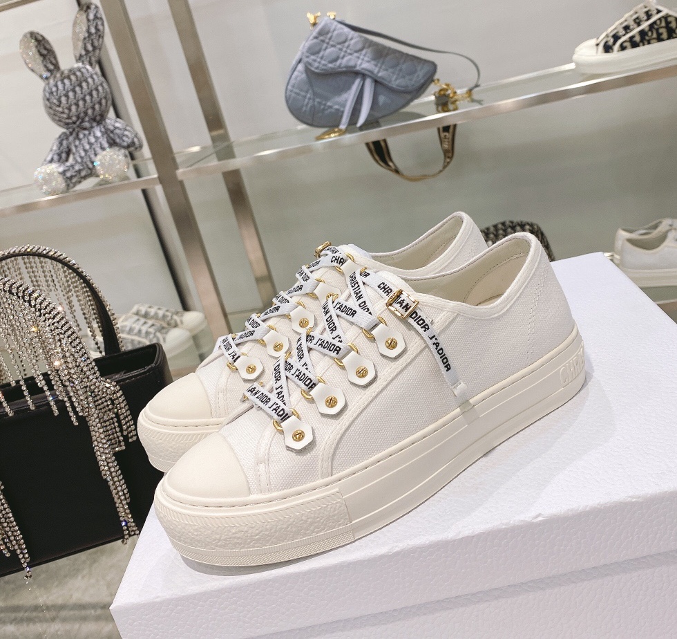 wsxc1775579504158_0 Dior Fashion Shoes - Image 1