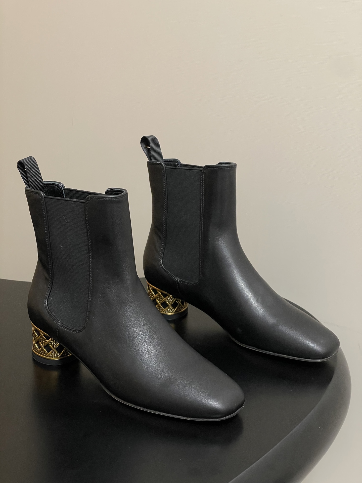 wsxc1775741981366_0 Dior Fashion Boots - Image 1