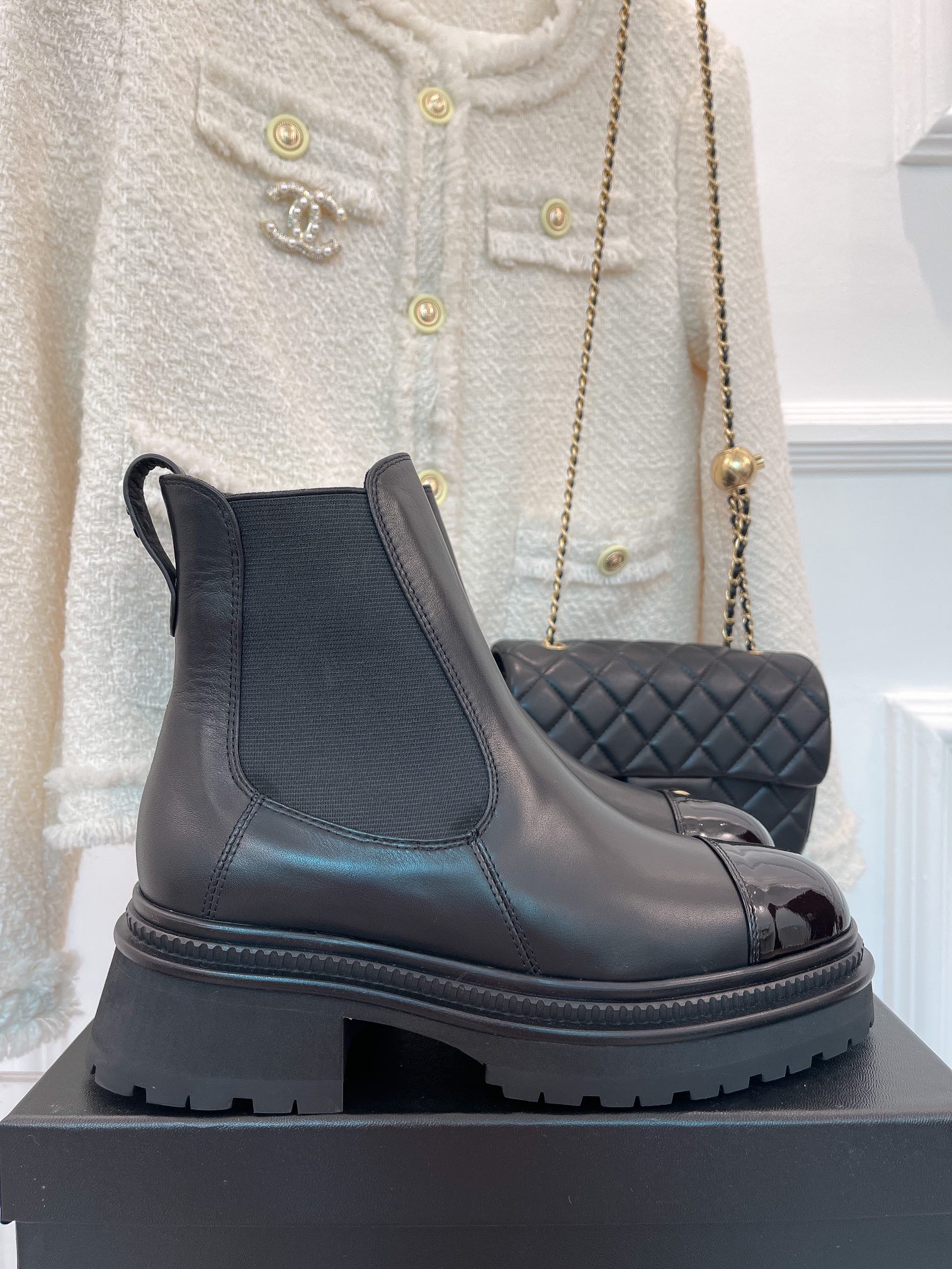 wsxc1775873000055_0 Chanel Fashion Boots - Image 1