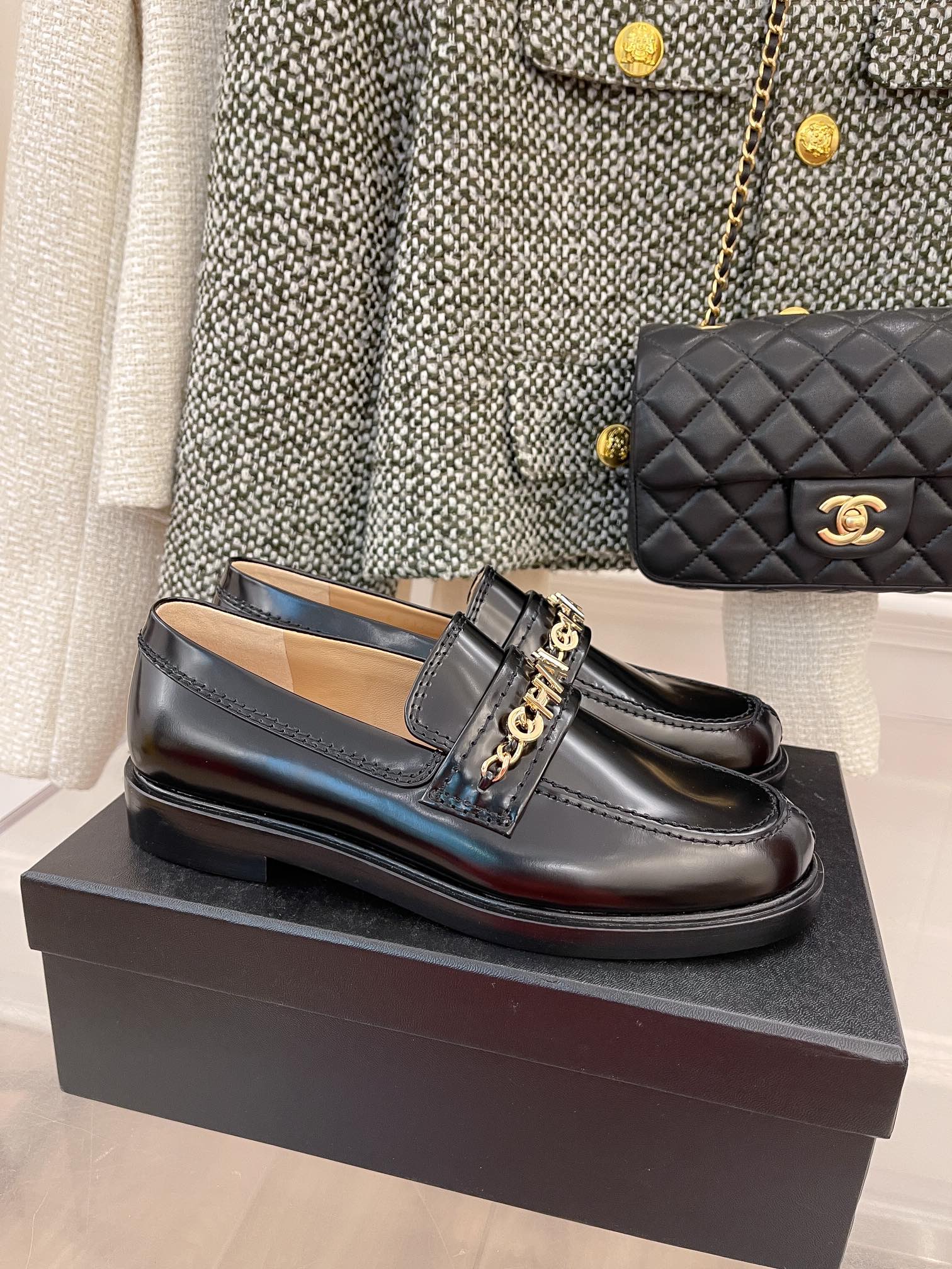 wsxc1775875709823_3 Chanel Fashion Shoes - Image 1