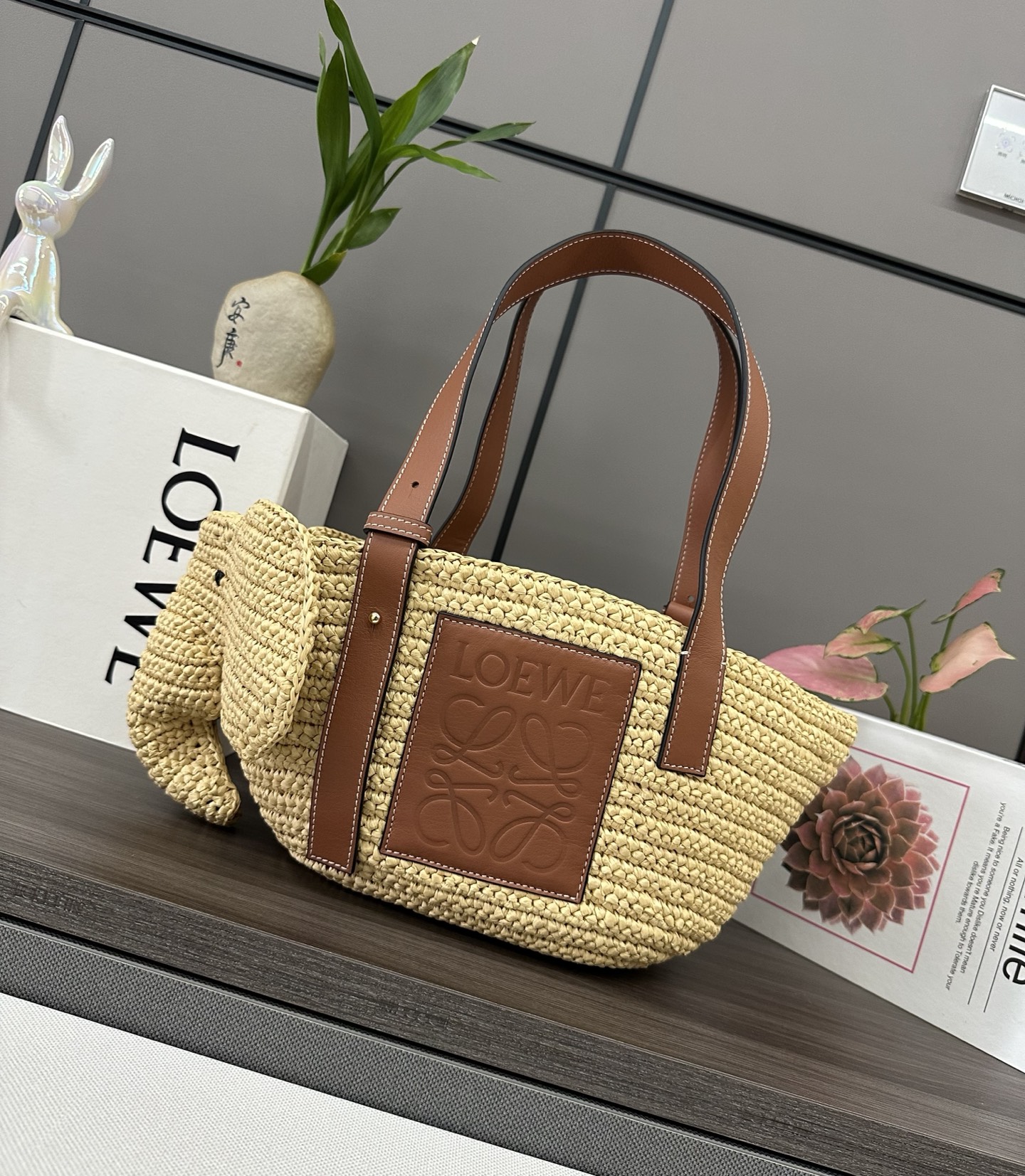 wsxc1775932952368_0 LOEWE Fashion Bag - Image 1
