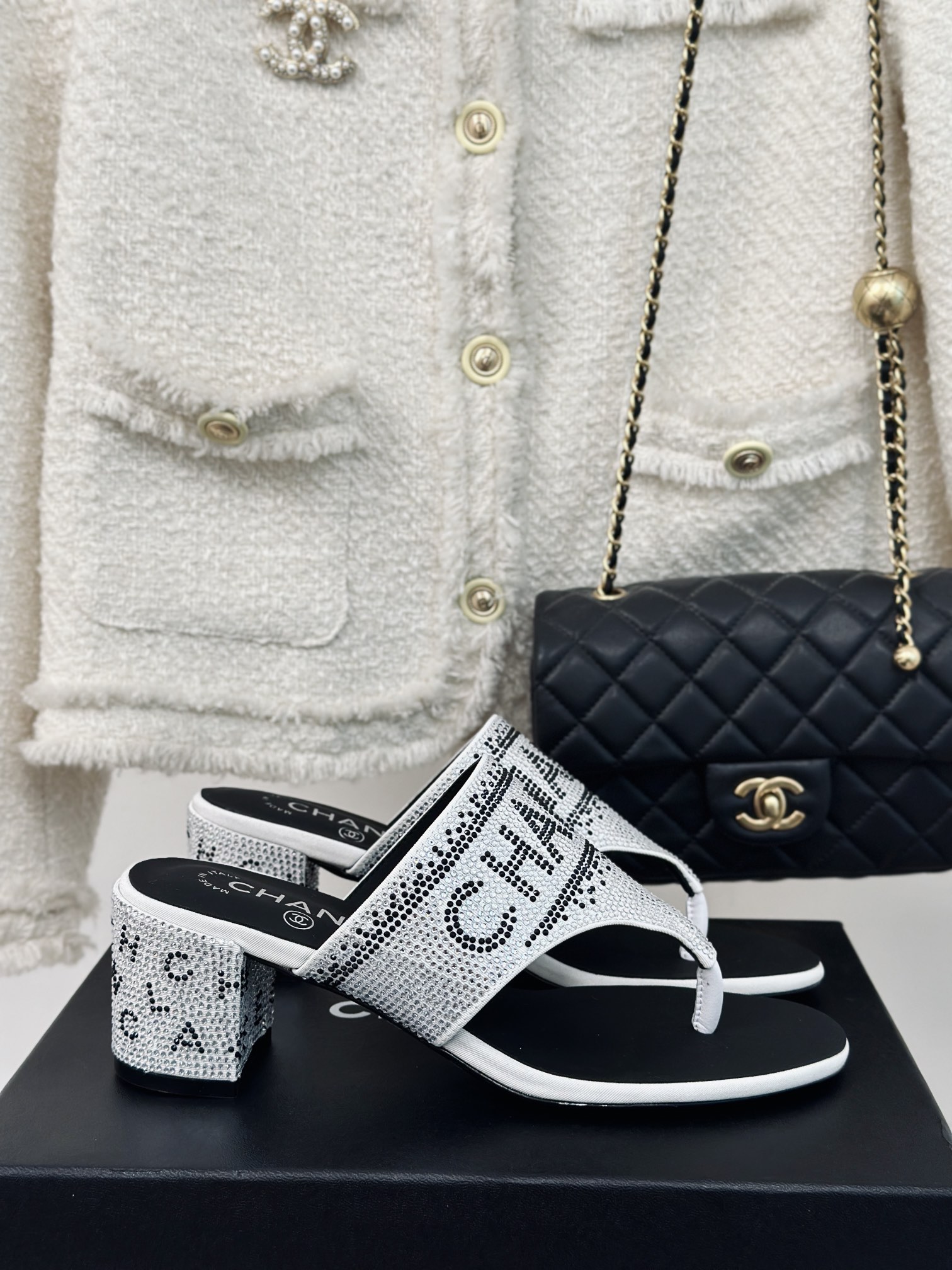 wsxc1775956373054_1 Chanel Fashion Slippers - Image 1
