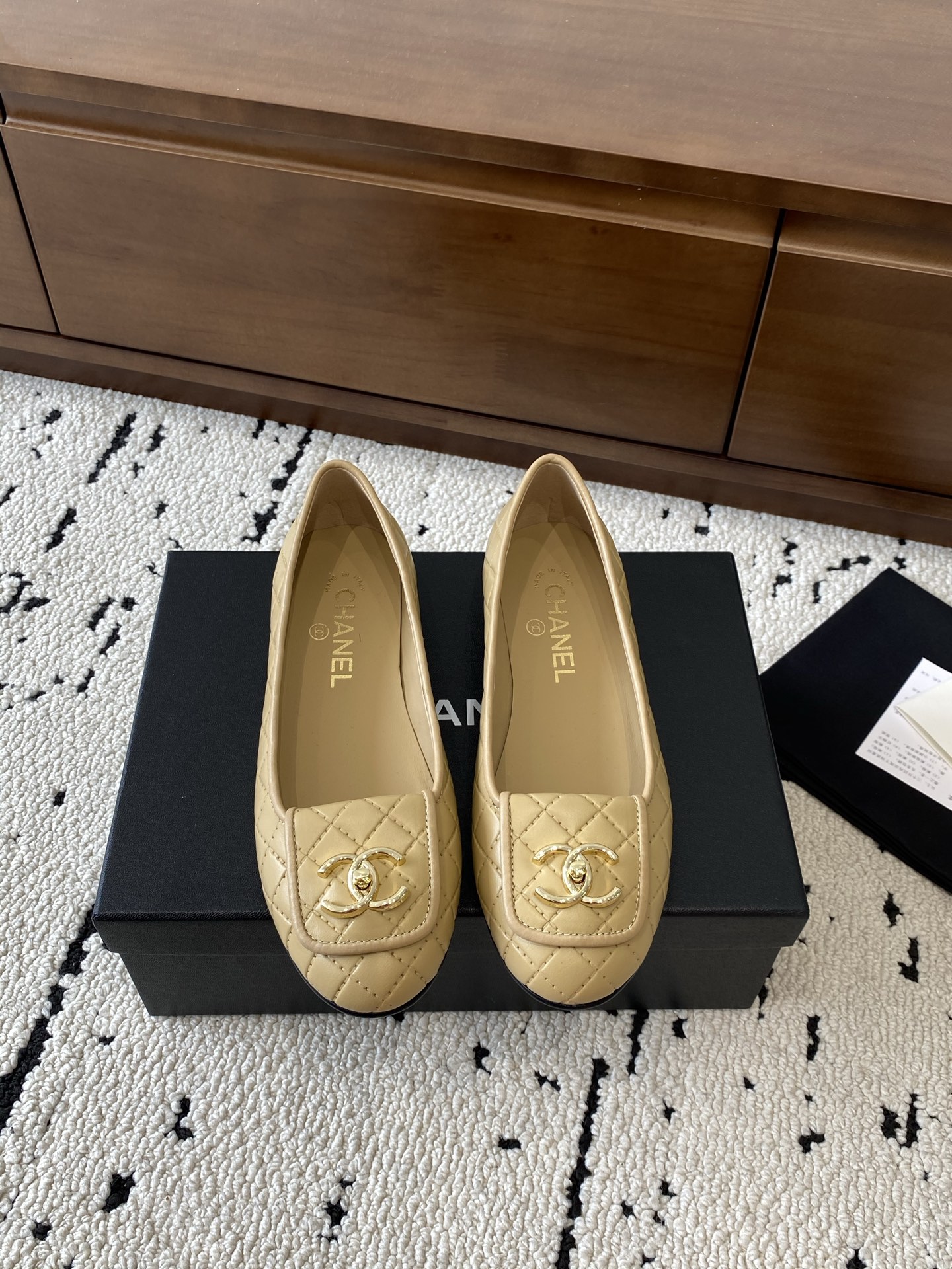 wsxc1776114988393_0 Chanel Fashion Shoes - Image 1