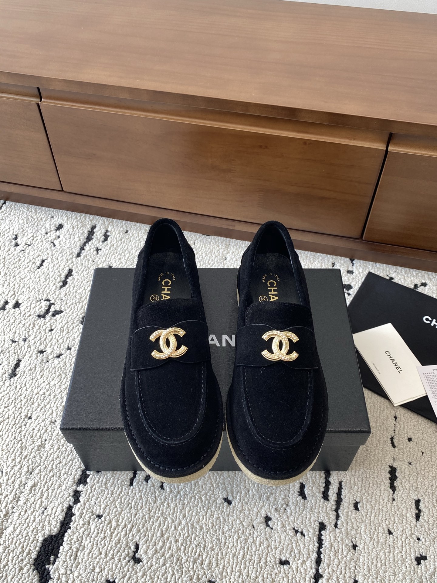 wsxc1776115868771_0 Chanel Fashion Shoes - Image 1