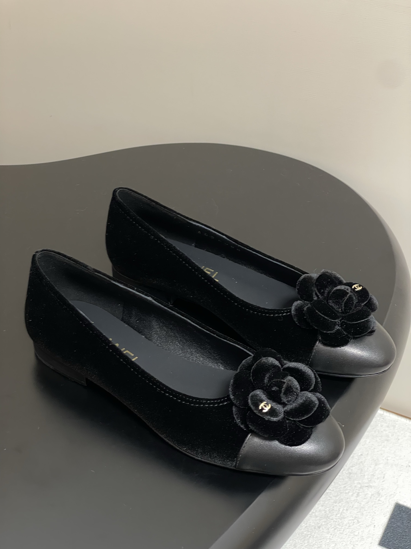 wsxc1776208022369_0 Chanel Fashion Shoes - Image 1