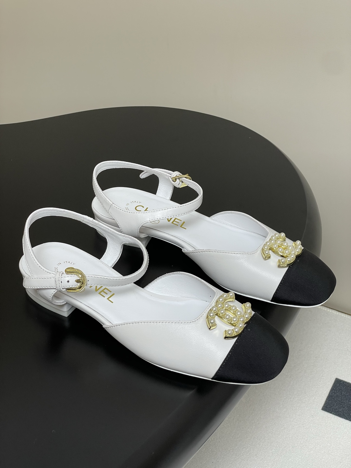 wsxc1776274085809_0 Chanel Fashion Sandals - Image 1