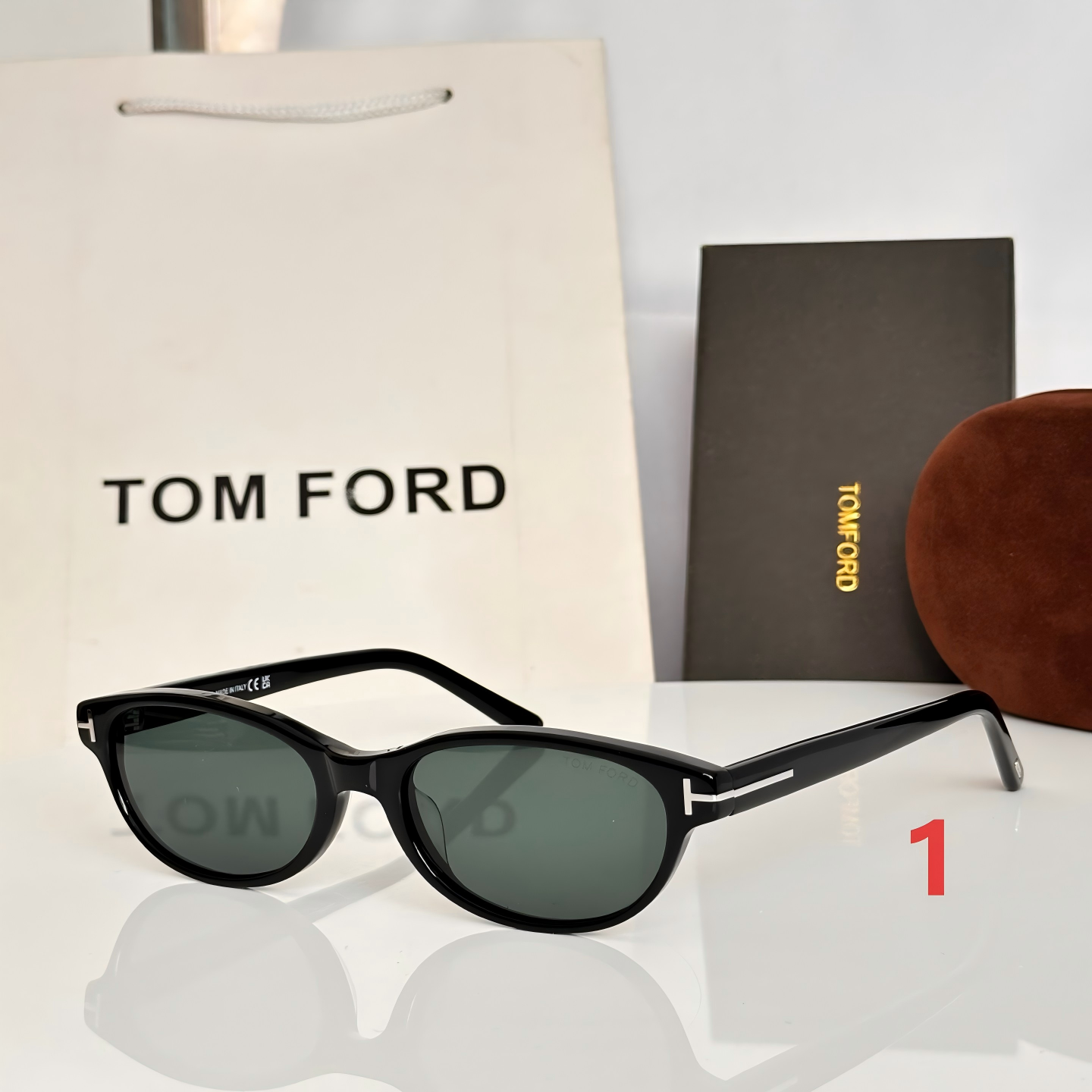 wsxc1776310271065_0 TOM FORD Sunglasses - Image 1
