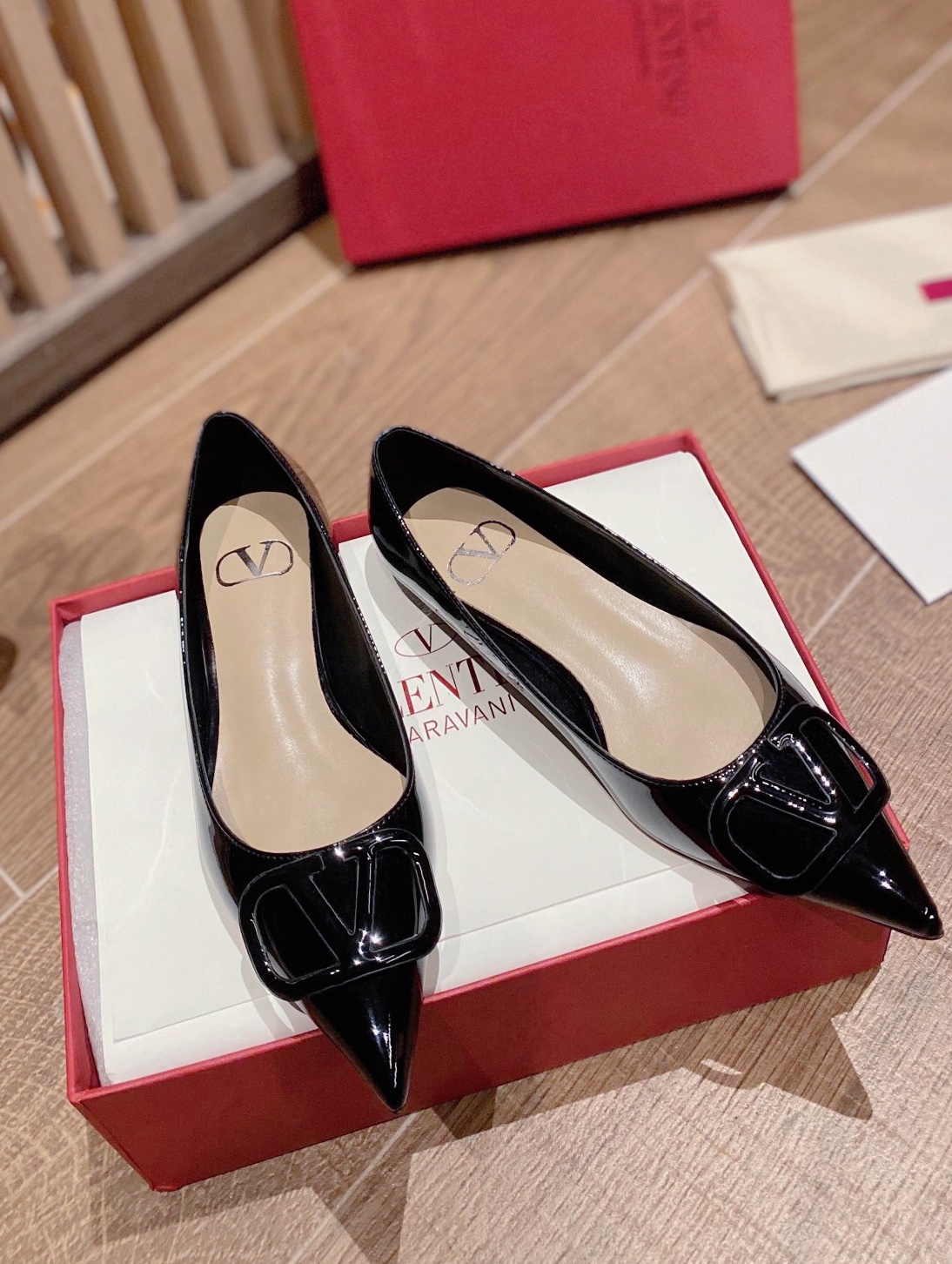 wsxc1776397926749_0 Valentino Fashion Shoes - Image 1