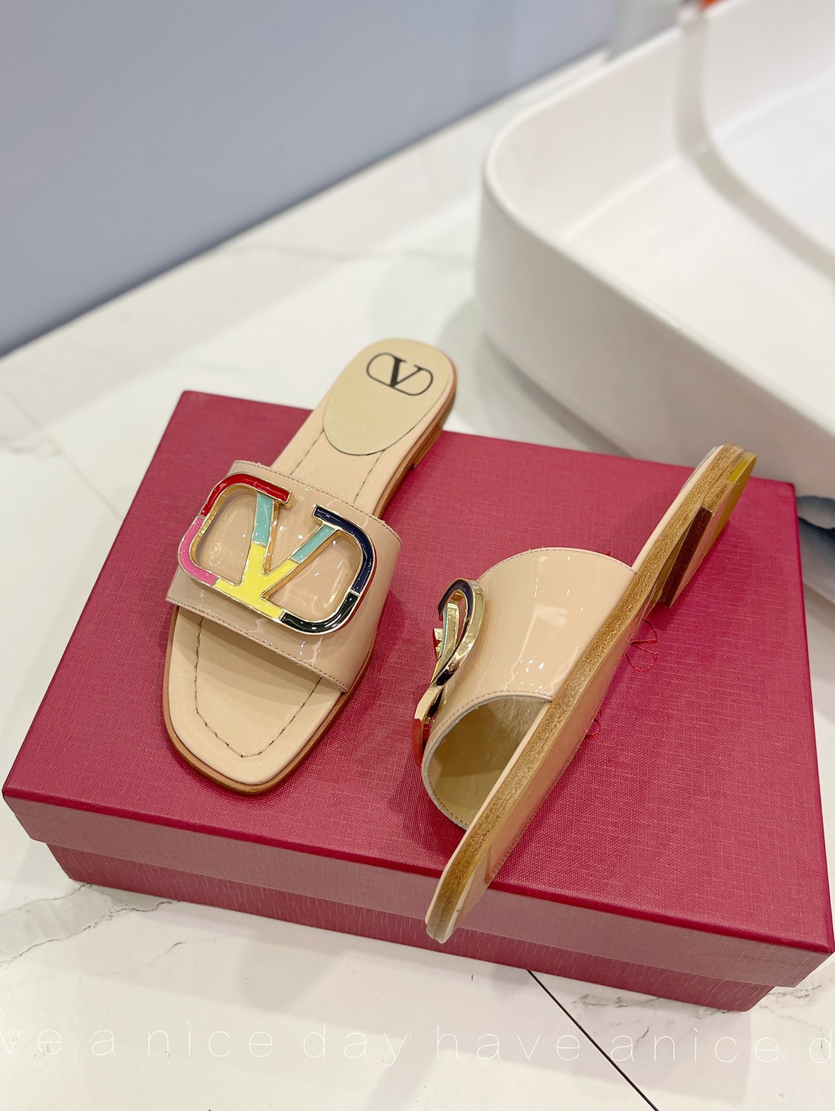 wsxc1776399884196_0 Valentino Fashion Slippers - Image 1