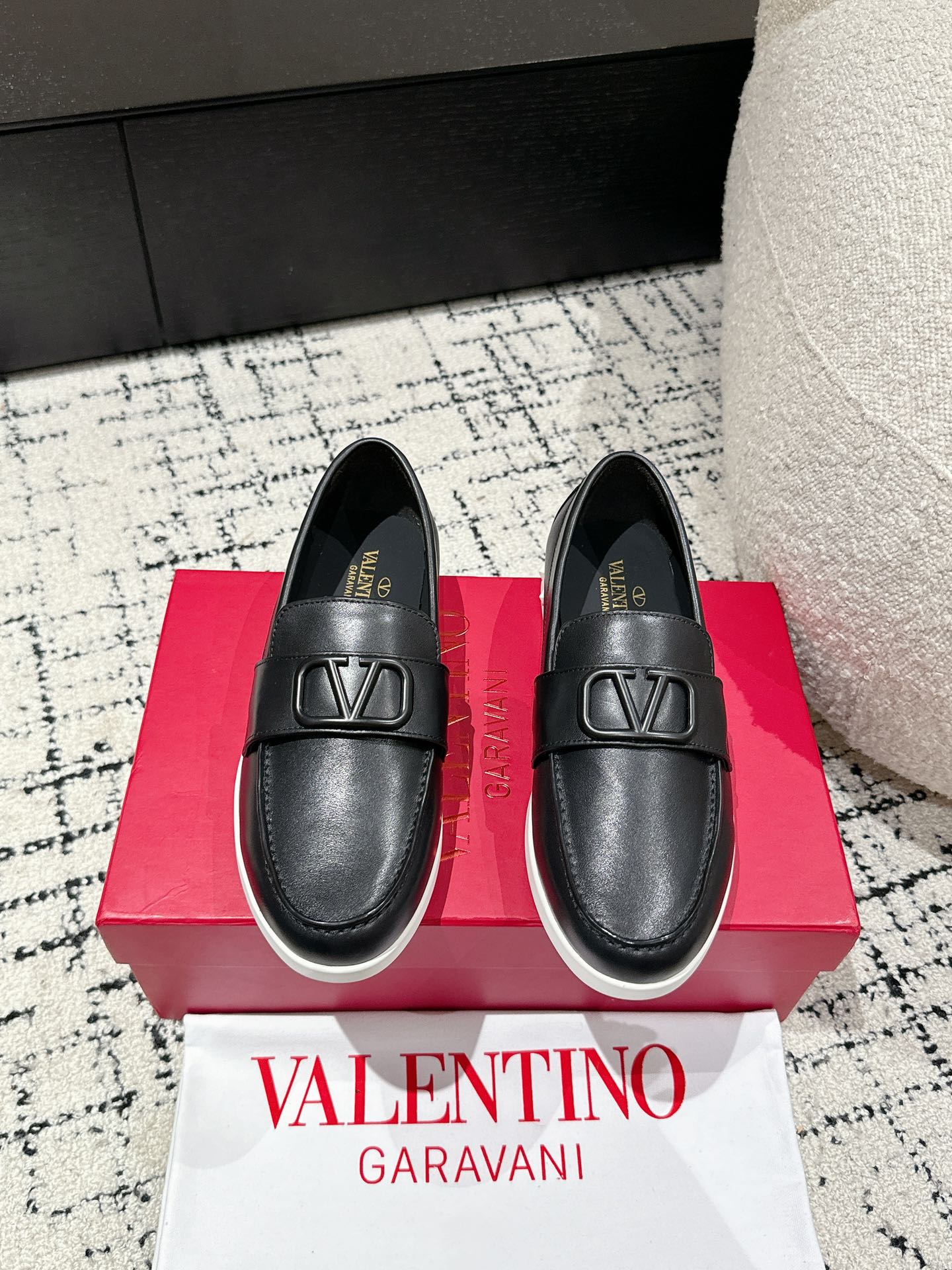 wsxc1776705795220_0 Valentino Fashion Shoes - Image 1