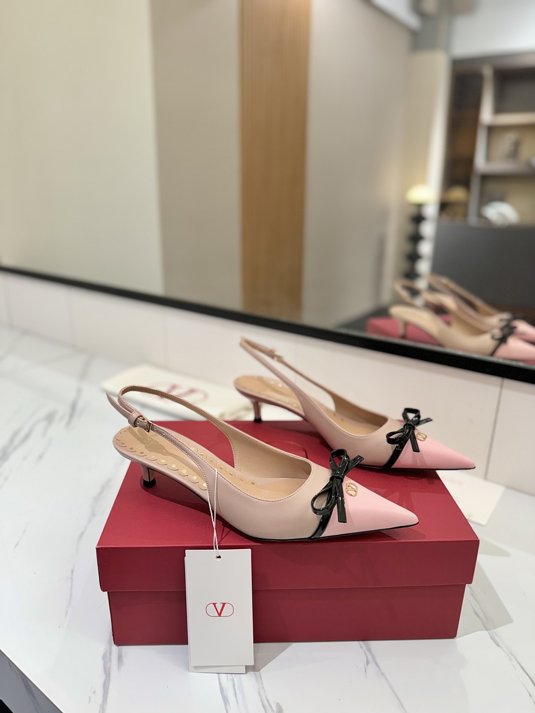 wsxc1776705960395_0 Valentino Fashion Sandals - Image 1