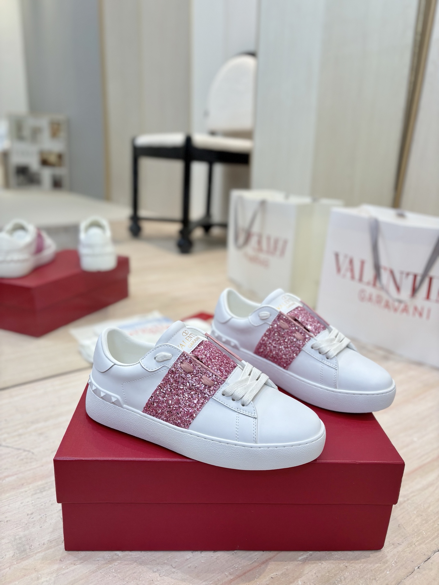 wsxc1776708048349_0 Valentino Fashion Shoes - Image 1