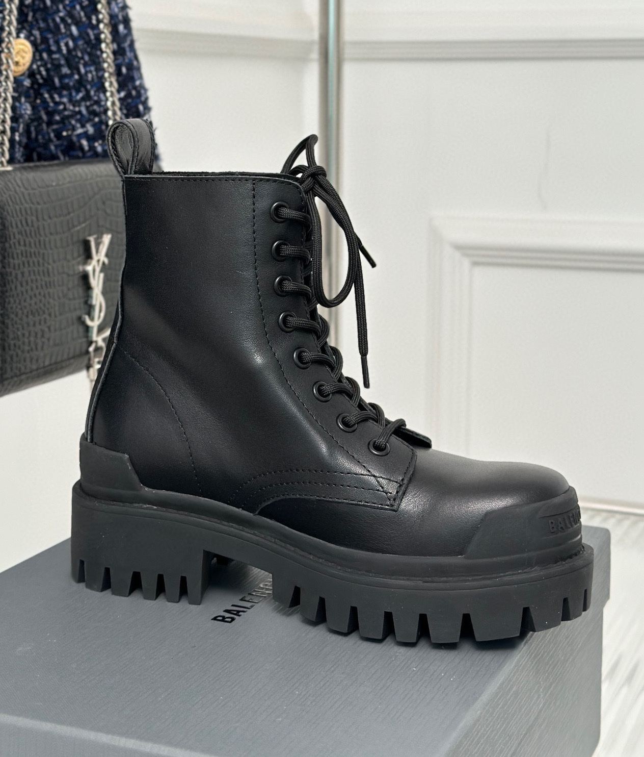 wsxc1776991305313_0 Balenciaga Fashion Boots - Image 1