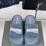 Balenciaga Fashion Slippers
