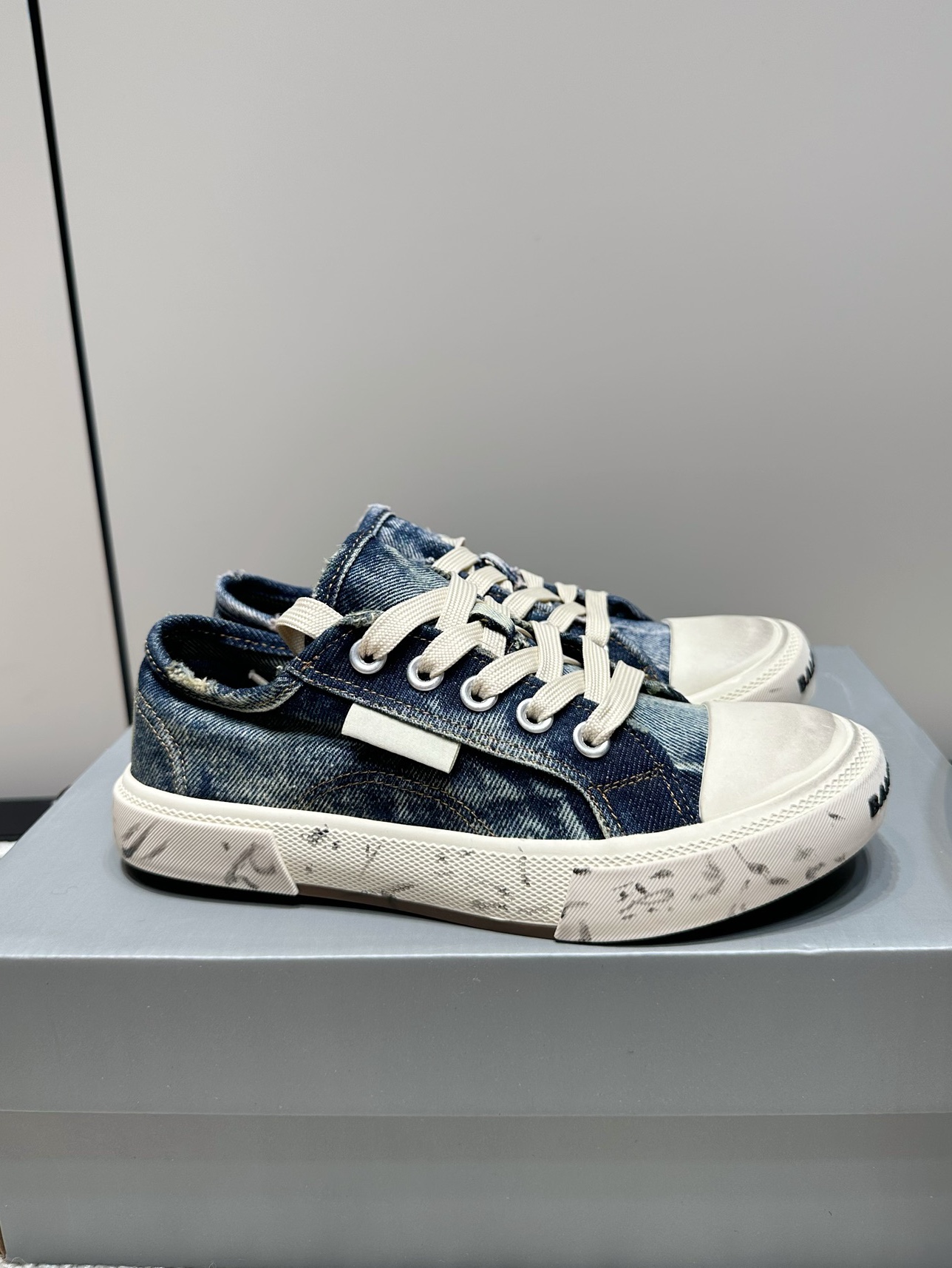 wsxc1776994543131_0 Balenciaga Fashion Shoes - Image 1