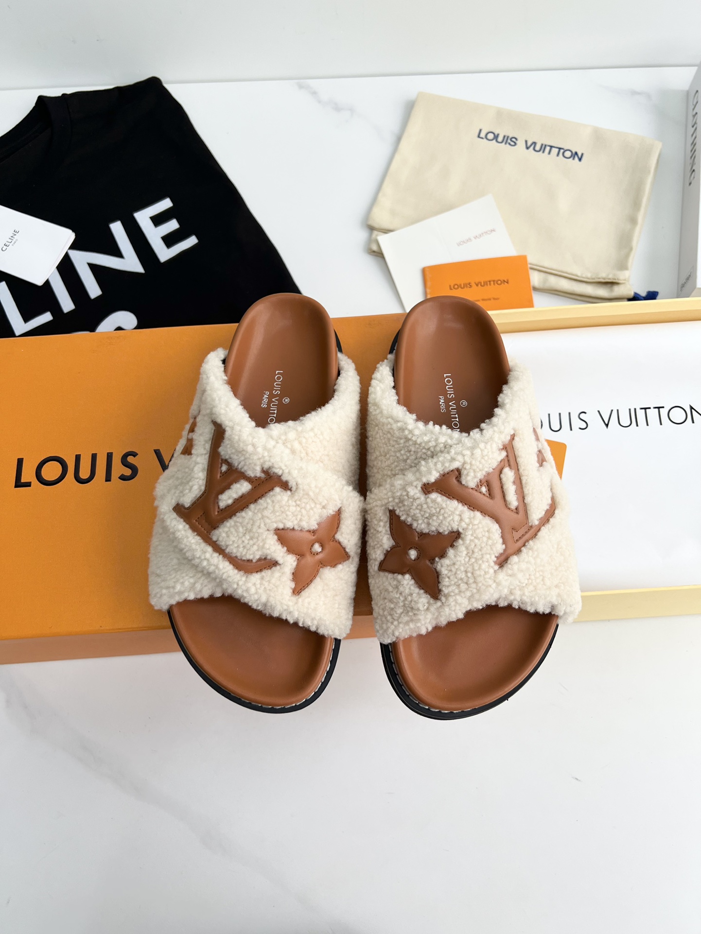 wsxc1777016700816_0 Louis Vuitton Fashion Slippers - Image 1