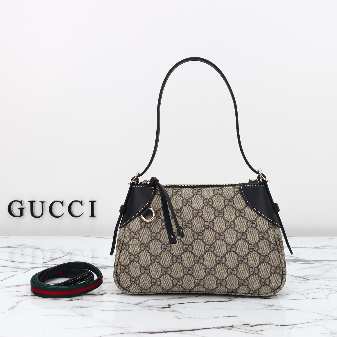 wsxc1777120151182_0 Gucci Fashion Bag - Image 1