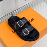 Louis Vuitton Fashion Slippers