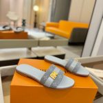 Louis Vuitton Fashion Slippers
