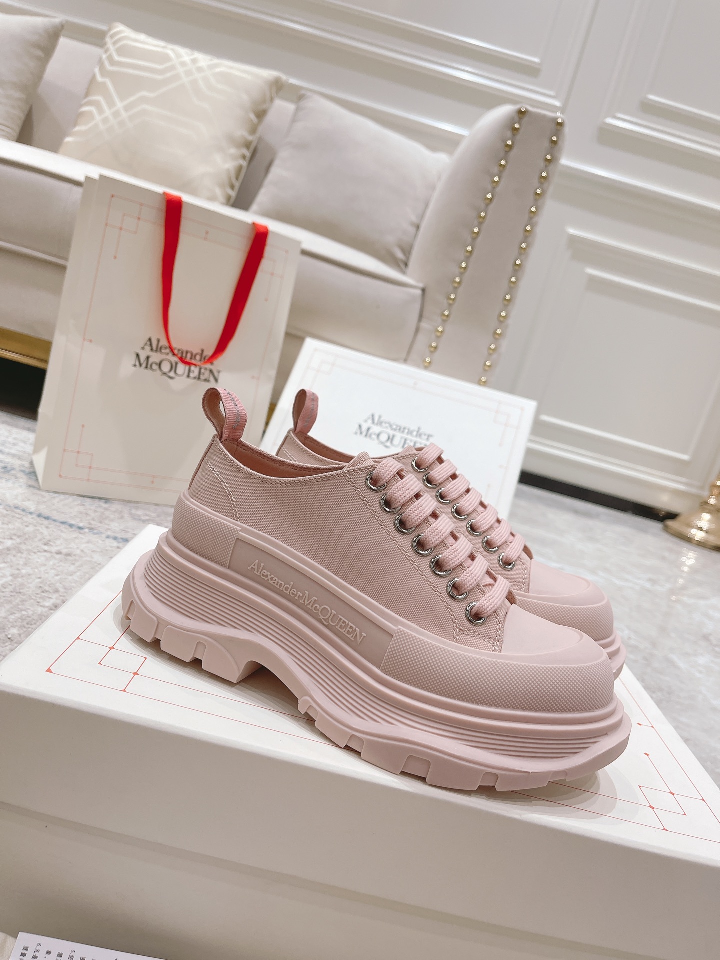 wsxc1777592039532_0 McQueen Fashion Shoes - Image 1