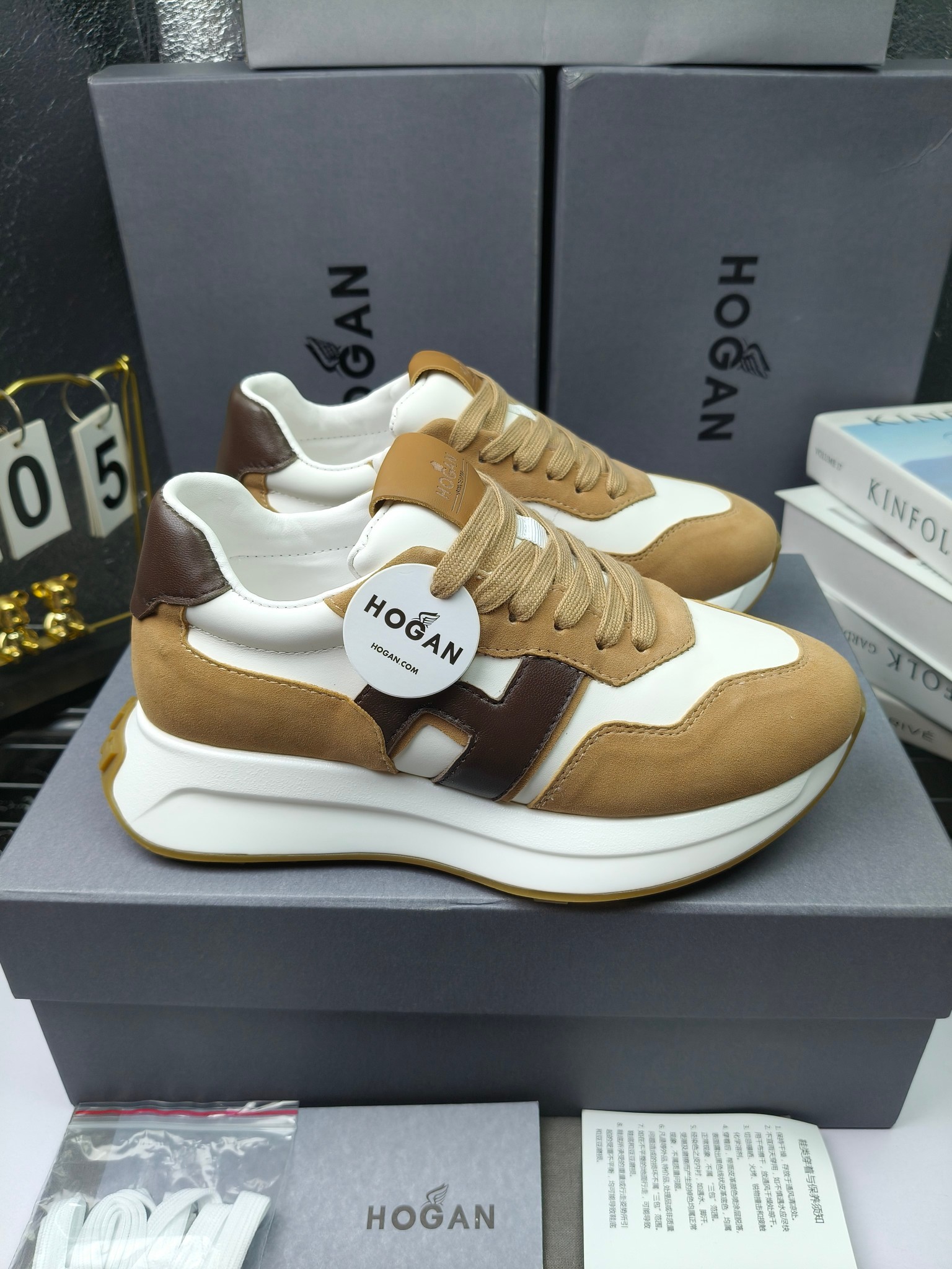 wsxc1777594685916_1 Hogan Fashion Shoes - Image 1