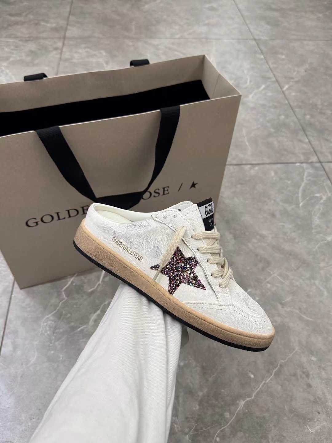 wsxc1777611295791_0 Golden Goose Fashion Slippers - Image 1