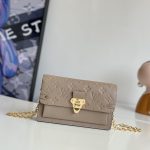 Louis Vuitton Fashion Bag