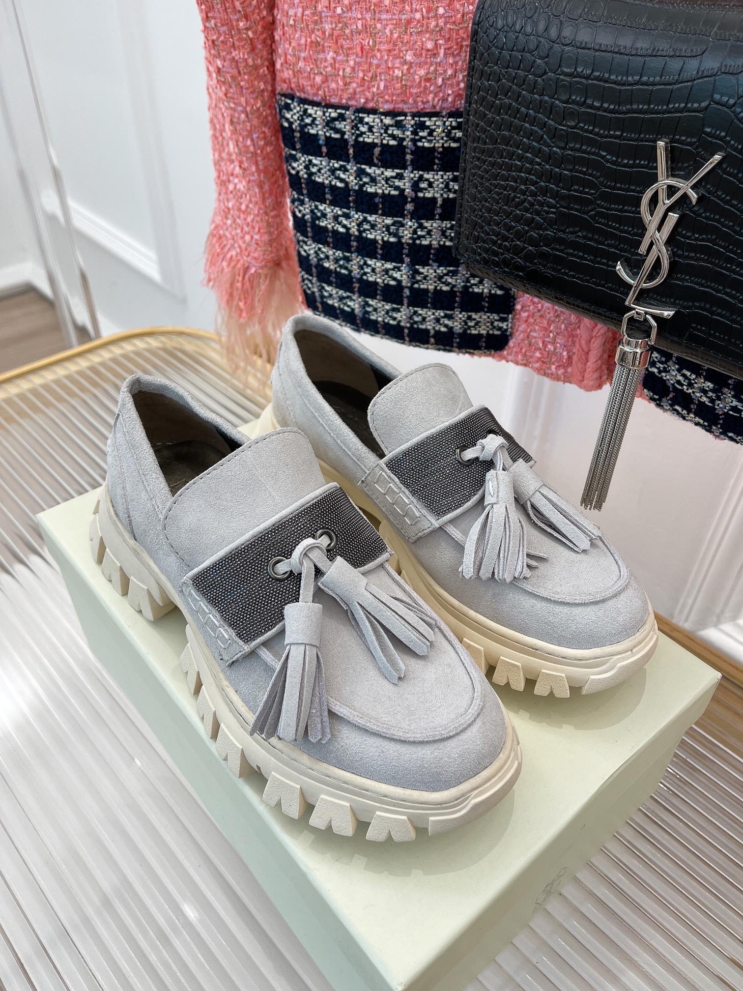 wsxc1778200119900_0 Brunello Cucinelli Fashion Shoes - Image 1